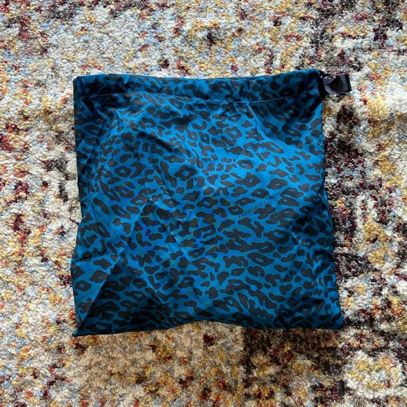 Rebecca Minkoff Mini MAC crossbody - Picture 3 of 7